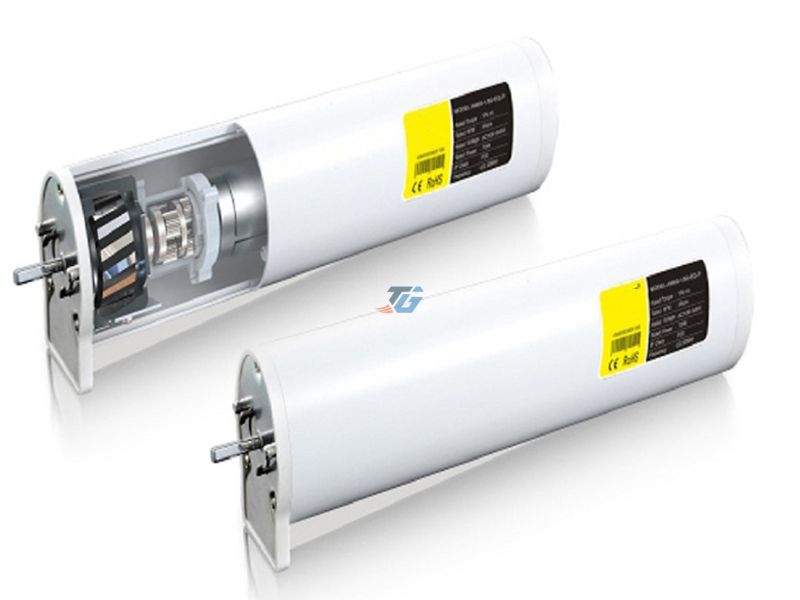 Động cơ rèm trần