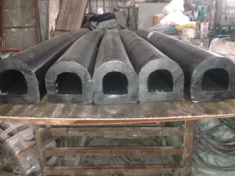 Cách chọn mua cao su chữ D phù hợp