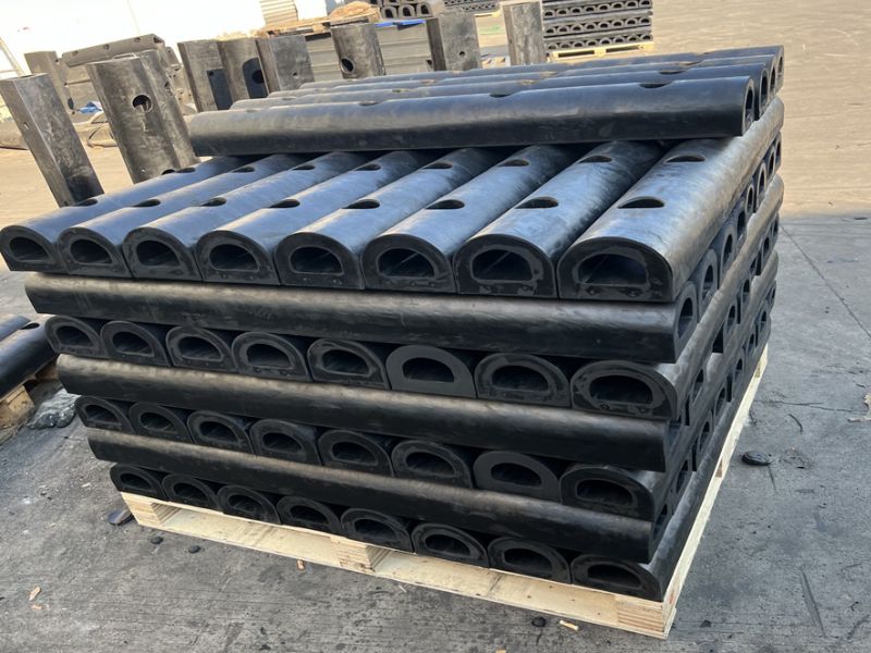 Cấu tạo cao su chống va đập chữ D