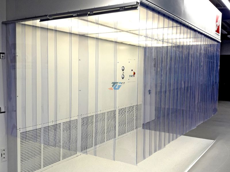 Giá mua rèm nhựa PVC dùng trong phòng sạch bao nhiêu