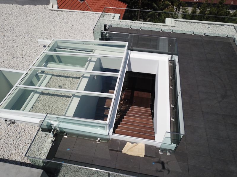 Mái kính mở lùa tự dộng là gì