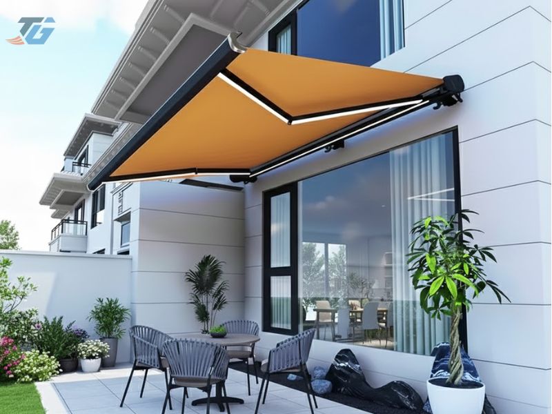 Thi công mái hiên tự động cho sân vườn