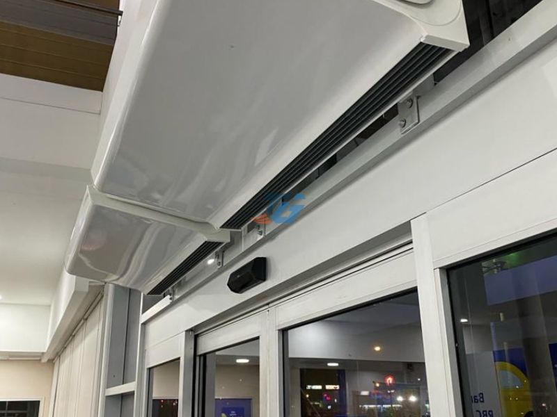 Thi công quạt cắt gió cho TTTM