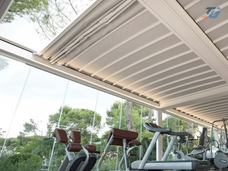 Ứng dụng mái bạt xếp tự động trong thực tế