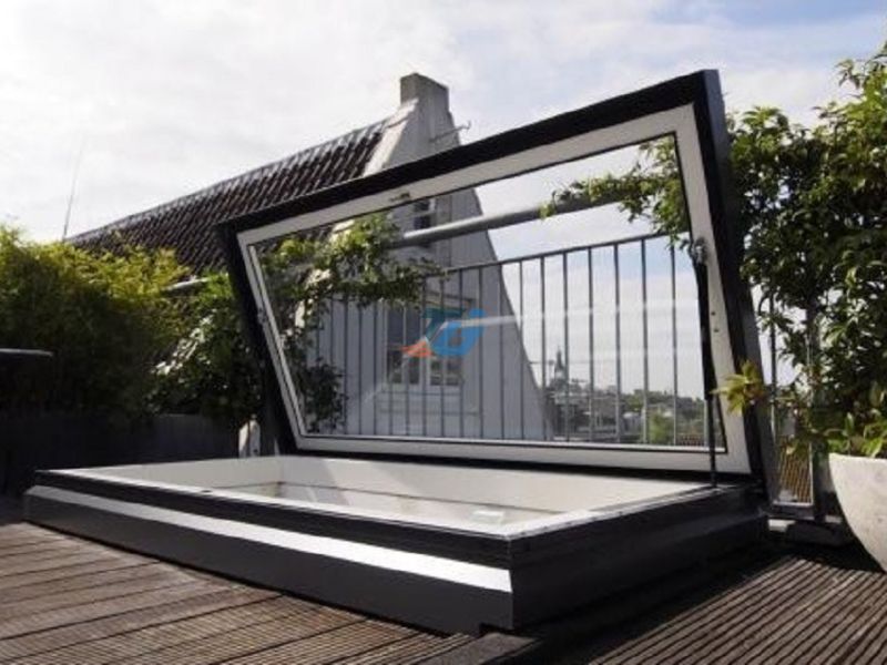 Mái kính mở hất Mái kính mở hất