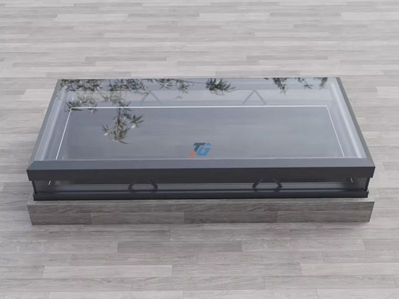 Giếng trời mái kính nâng hạ tự động là gì?