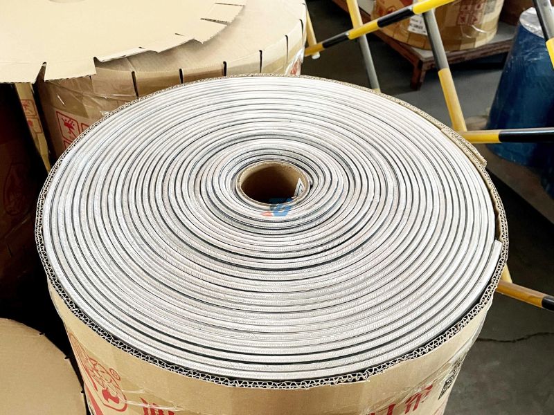 Lý do nên chọn lắp đặt màng rèm tự động tại TGDerFlex