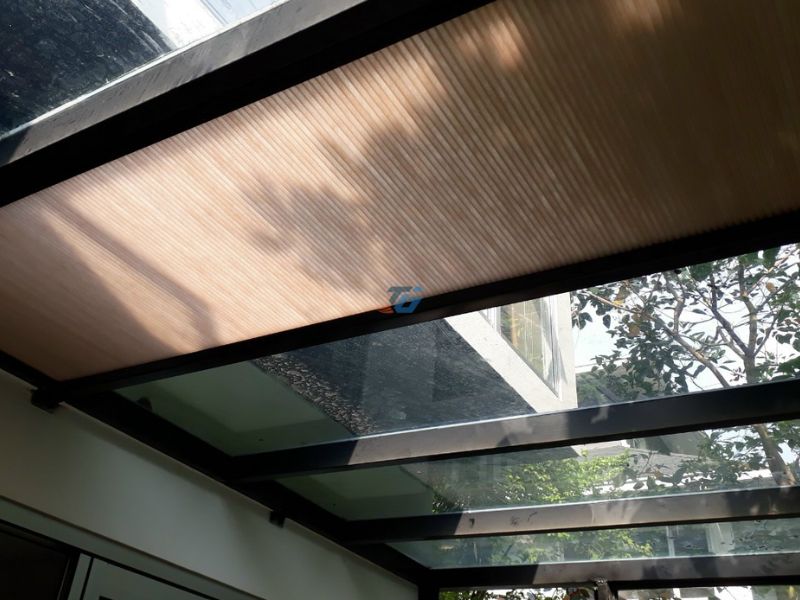 Nguyên lý hoạt động mái che trên kính tự động