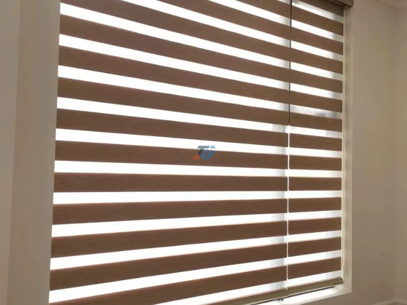 Rèm Cuốn Cầu Vồng Tự Động