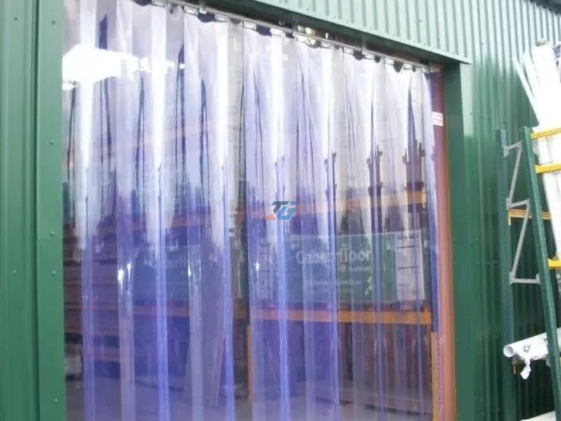 Rèm nhựa PVC cách nhiệt và chống tĩnh điện
