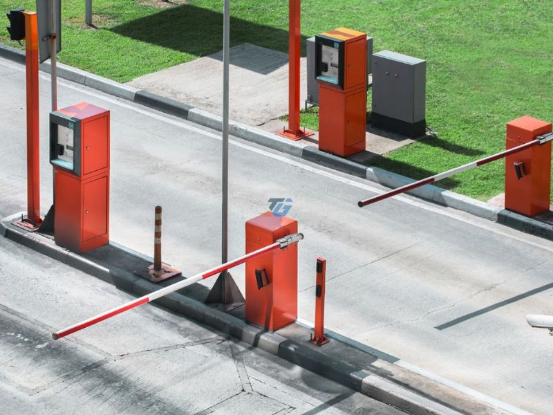 Thi công Barrier cần thẳng tự đông trạm thu phí