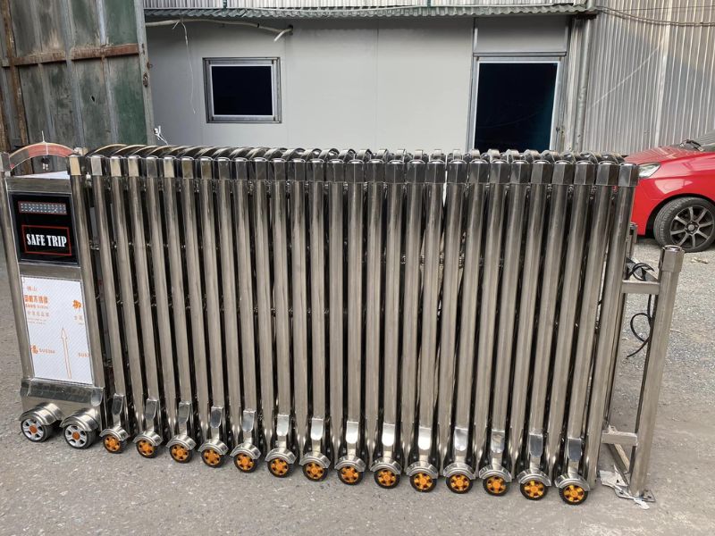 Báo giá cửa cổng xếp inox trượt tự động Báo giá cửa cổng xếp inox trượt tự động