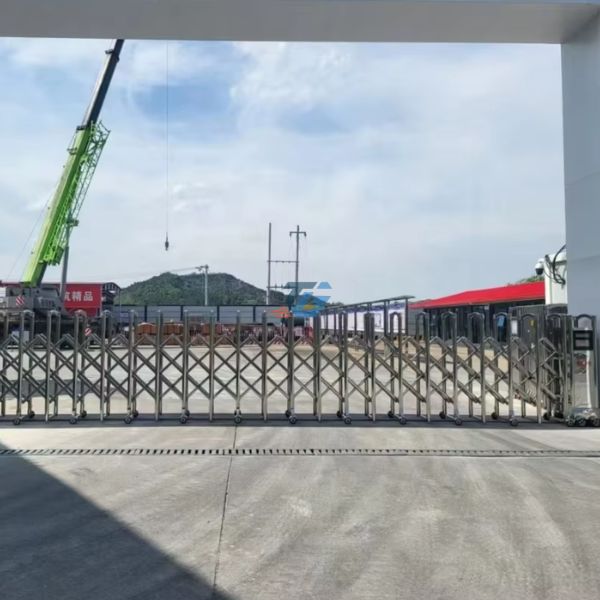 Cửa Cổng Xếp Inox Trượt Tự Động - Ảnh 5