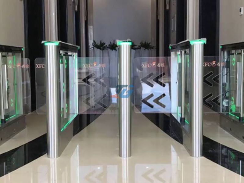 Cổng swing barrier Cổng swing barrier