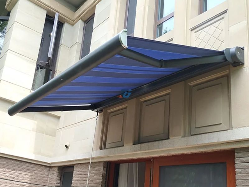 Mái hiên tự động