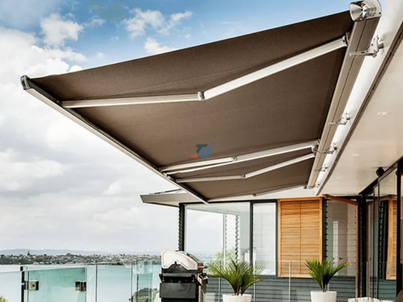 Ứng dụng của mái che tự động trong đời sống