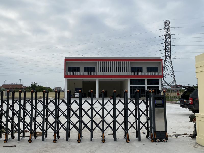 Ứng dụng cổng xếp trượt điều khiển từ xa