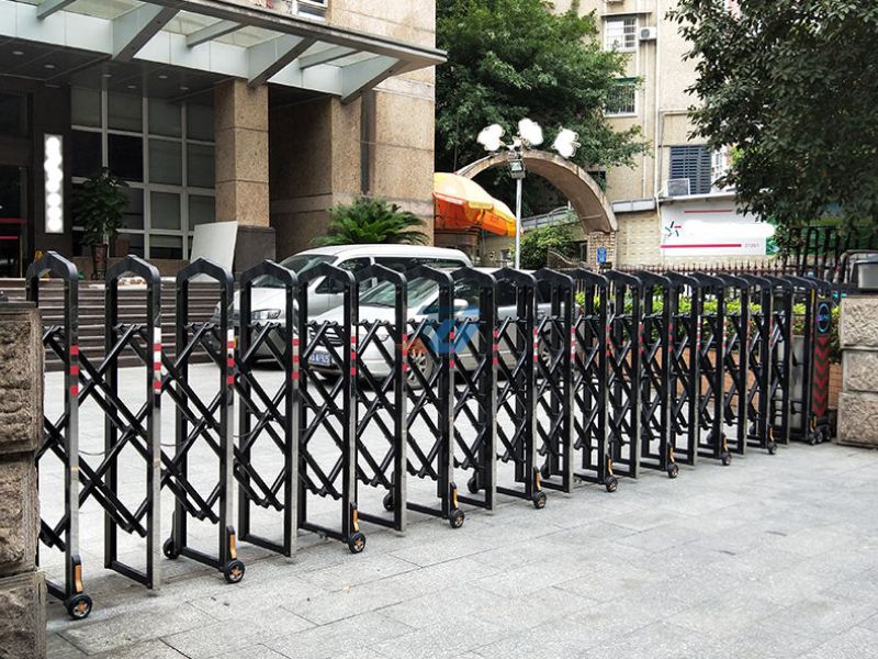 Ứng dụng thực tế cổng xếp trượt nhập khẩu tự động