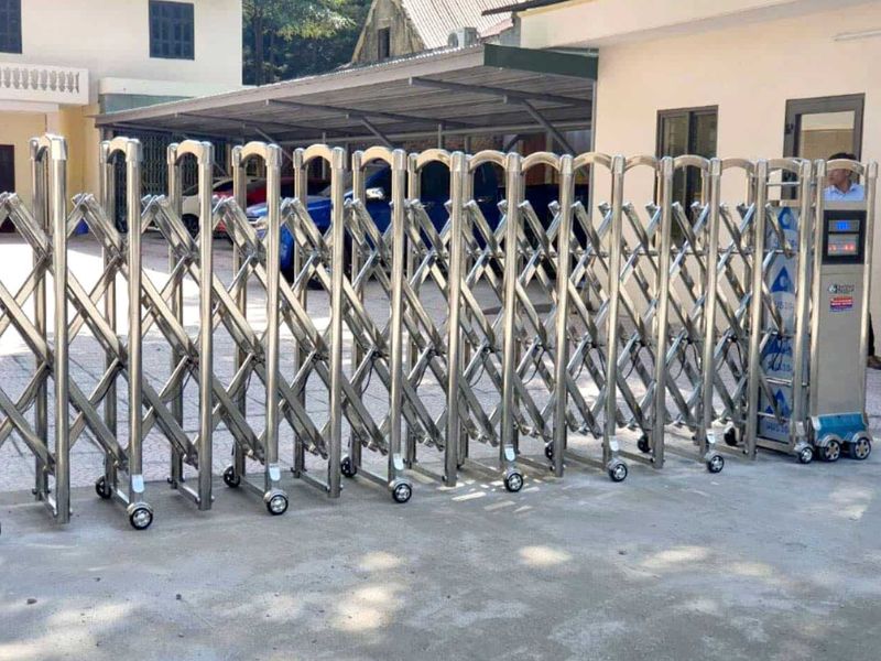 Ưu điểm cổng xếp trượt điều khiển từ xa